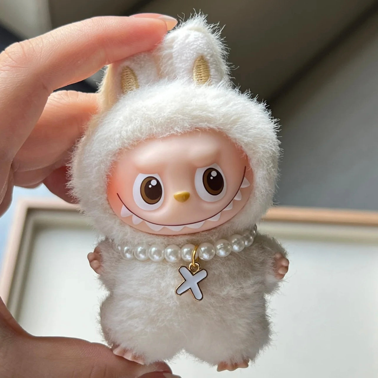 THE MONSTERS Generation 4 Alphabet Pearl Necklace