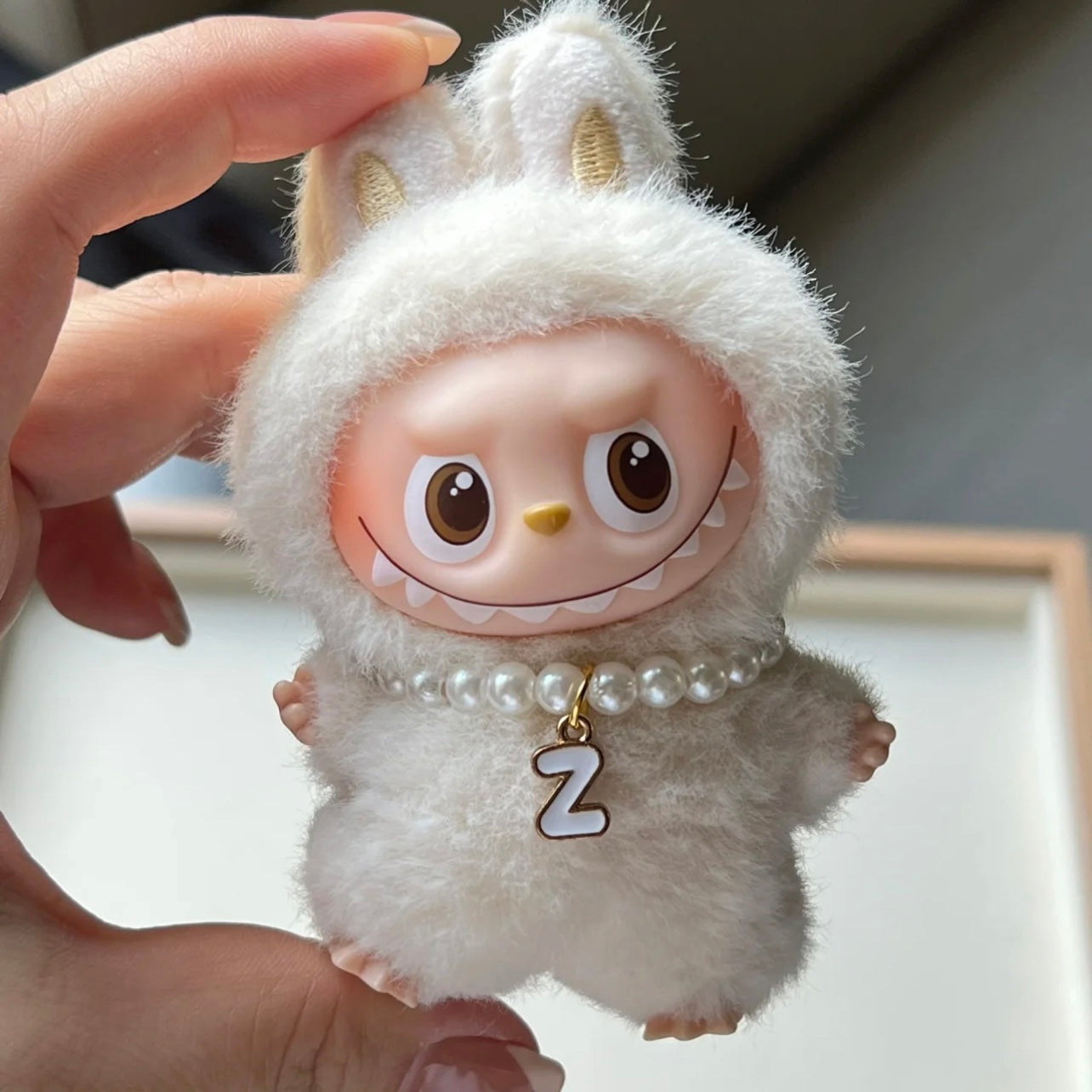 THE MONSTERS Generation 4 Alphabet Pearl Necklace