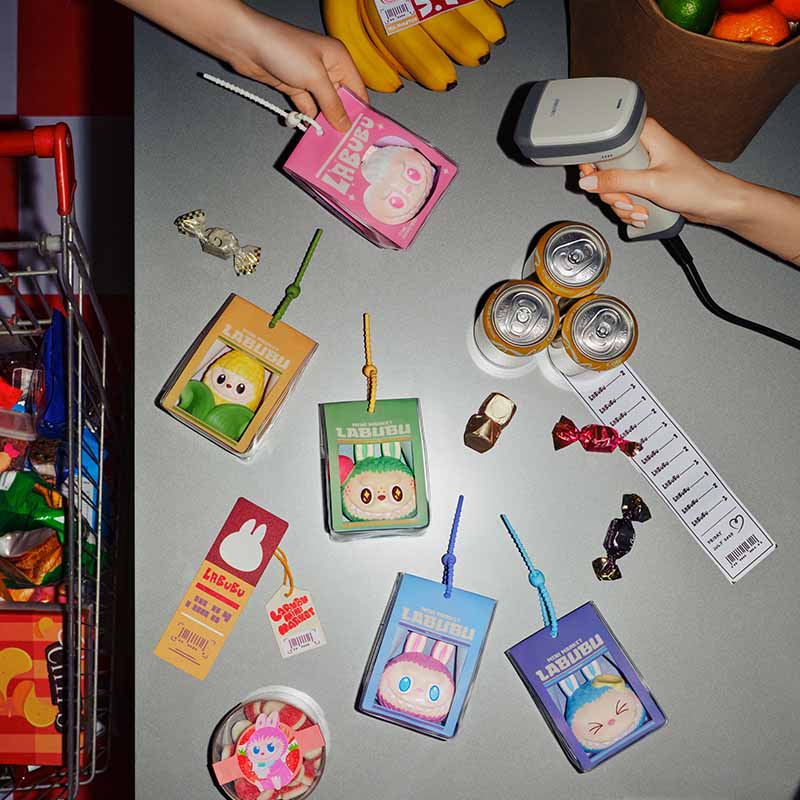 THE MONSTERS Wacky Mart Series——Squishy Blind Box Keychains(Pre-order)