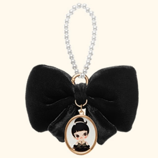 MOLLY Daily Look Collection - Scented Bag Pendant Blind Box