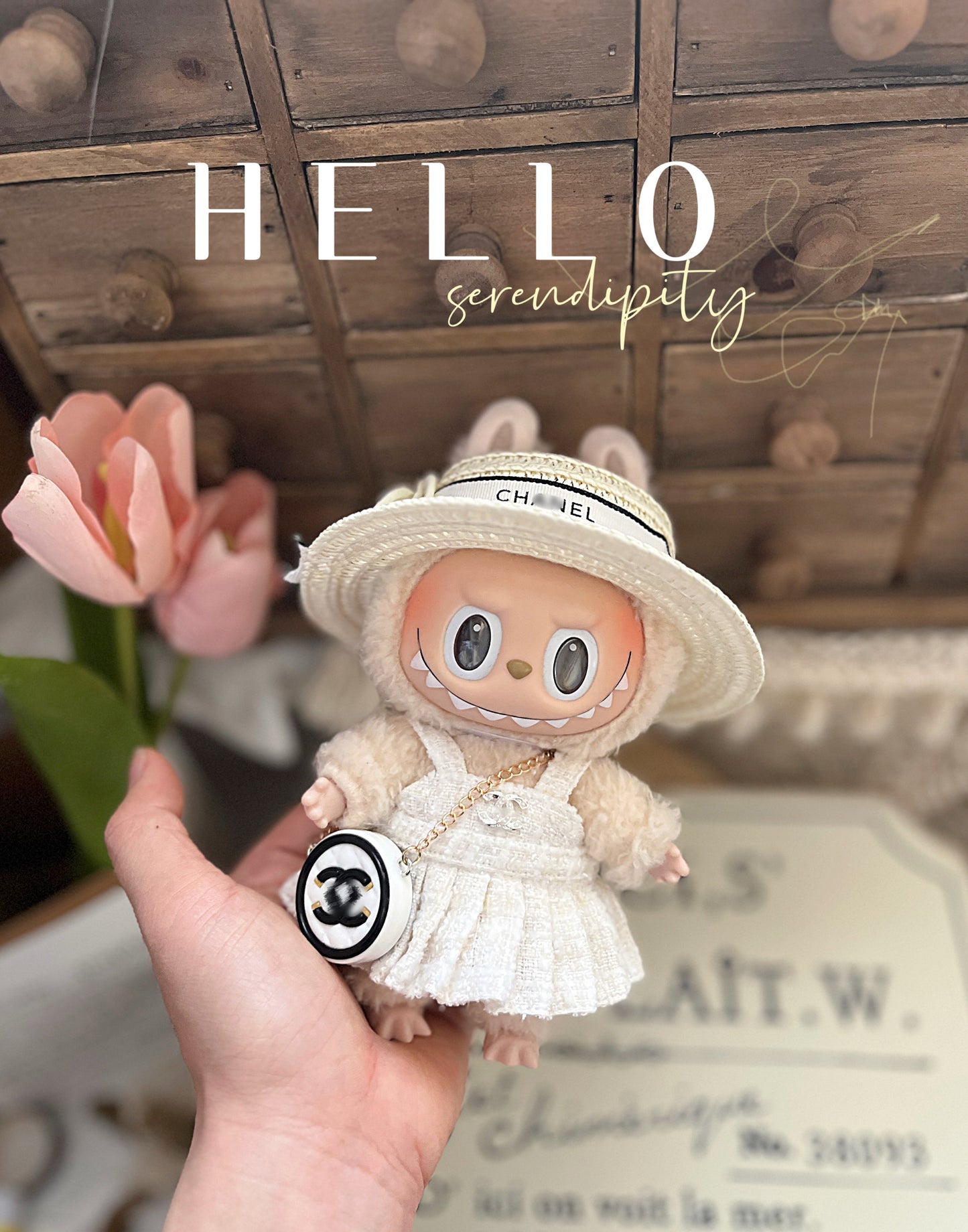 LABUBU 17cm Heartfelt Macaron Sitting Party Rubber Hanging Doll Clothes