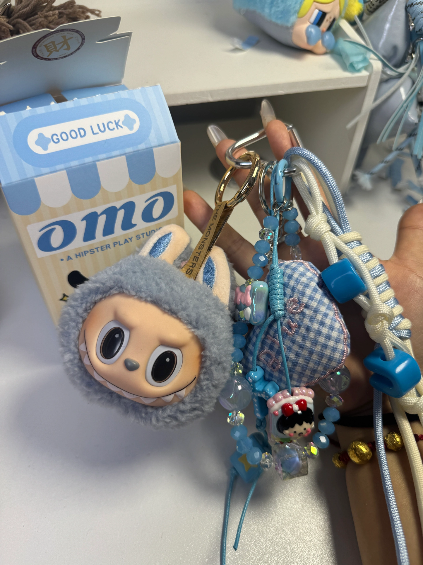 Labubu mystery box / Plush toys / Key Chain