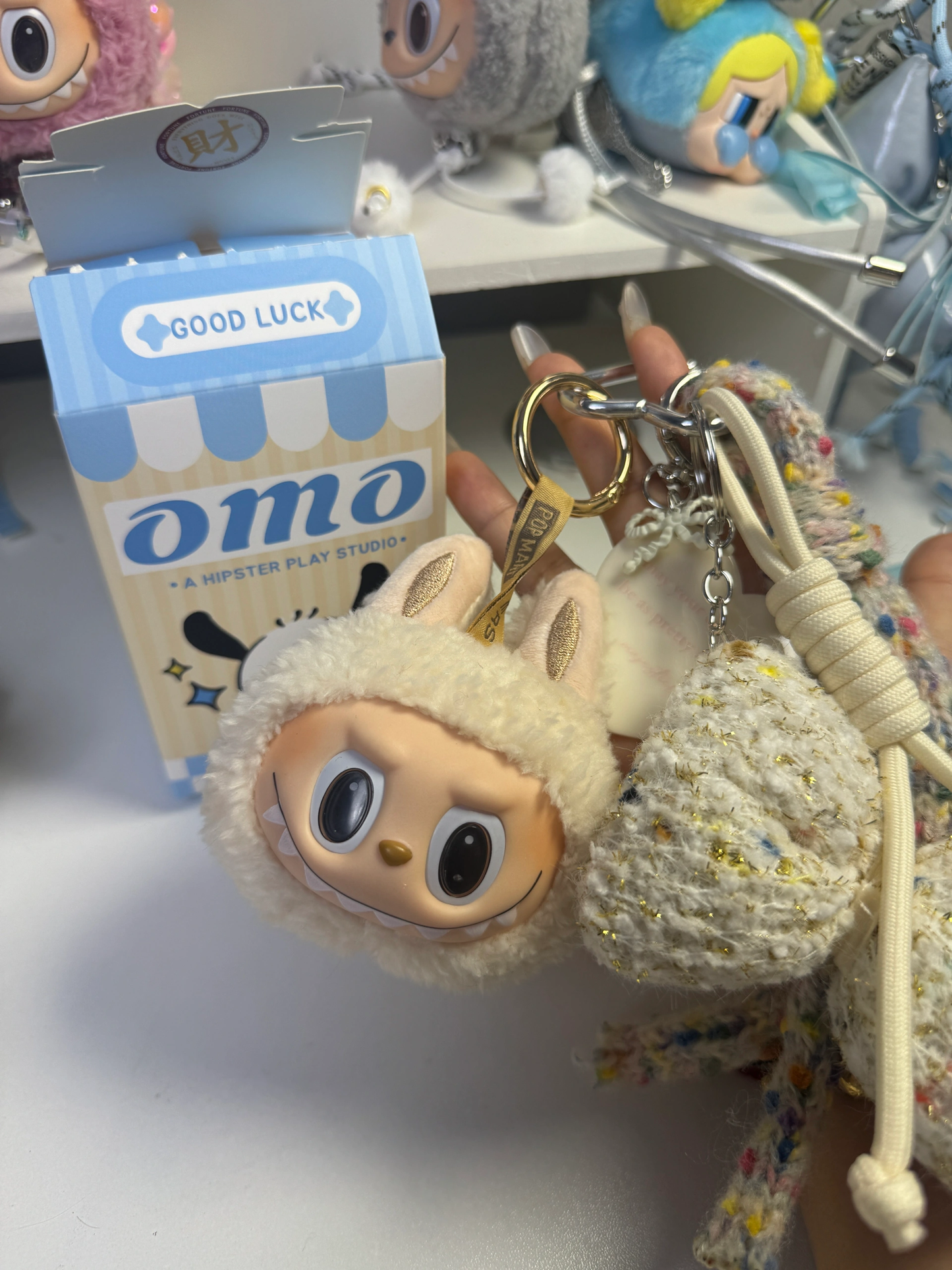 Labubu mystery box / Plush toys / Key Chain