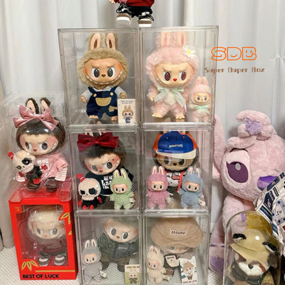 Handheld storage box, transparent display box, dustproof box