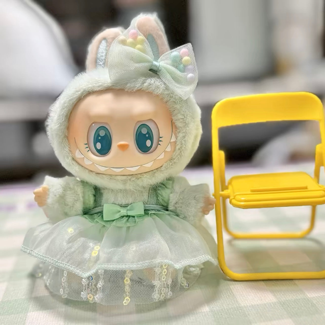 Doll clothes suitable for sitting Labubu