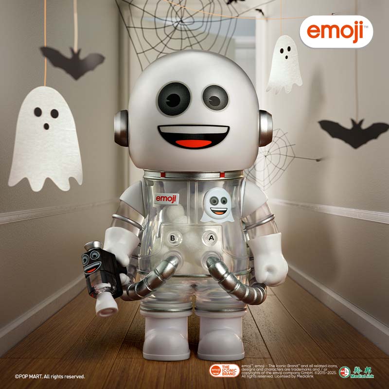 MEGA SPACE MOLLY 100% × Emoji Series