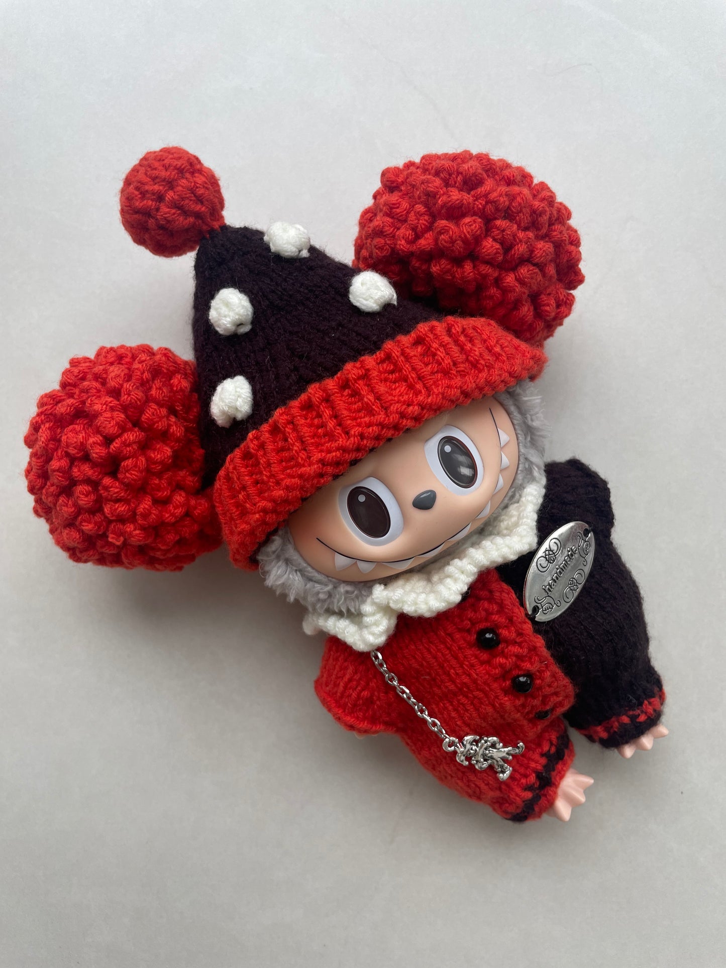 Labubu circus Dreamer Knit Outfit for Labubu – Handmade with Pom Hat