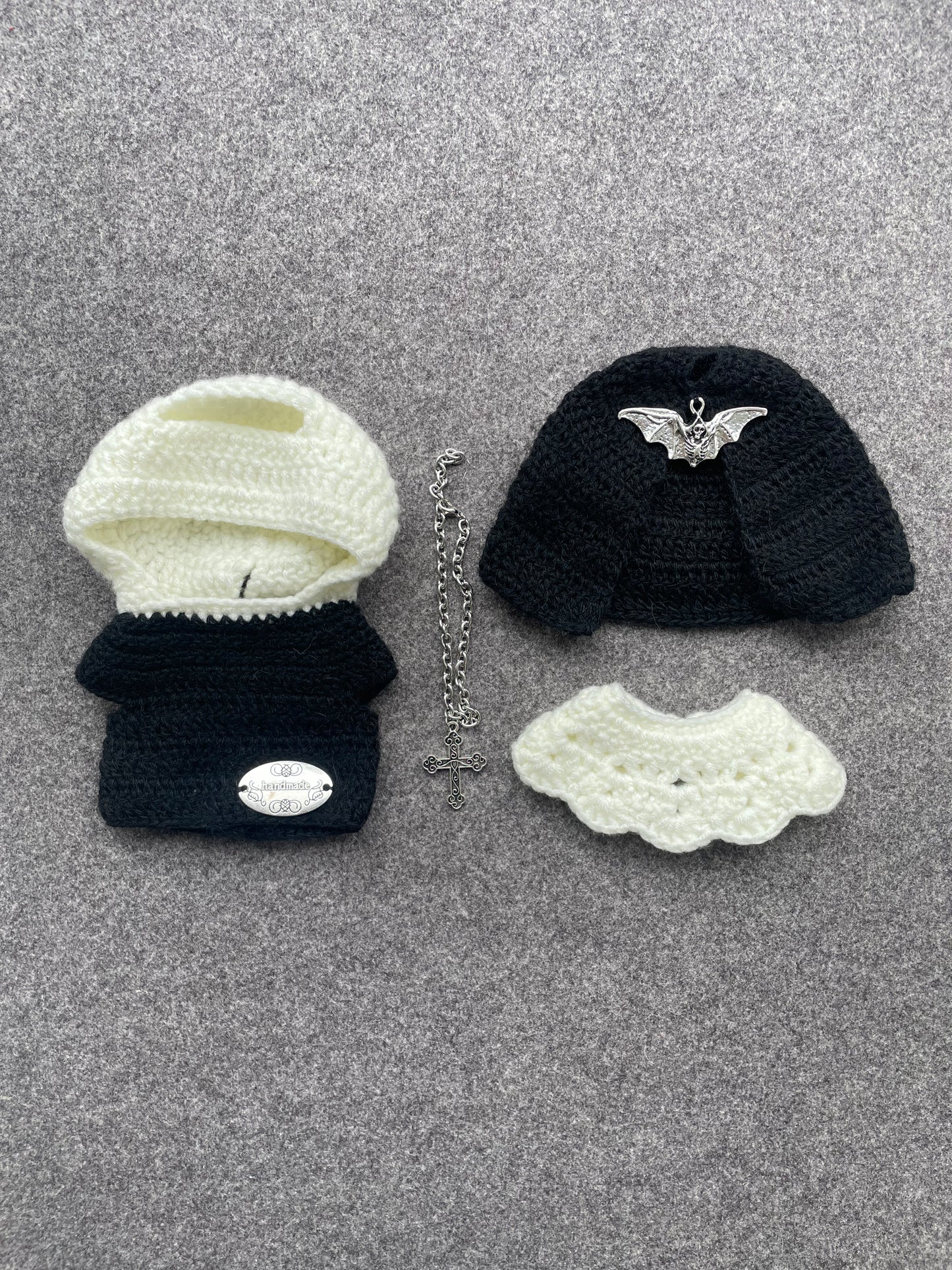 LABUBU Gothic Nun Doll Clothes – Handmade Crochet Set