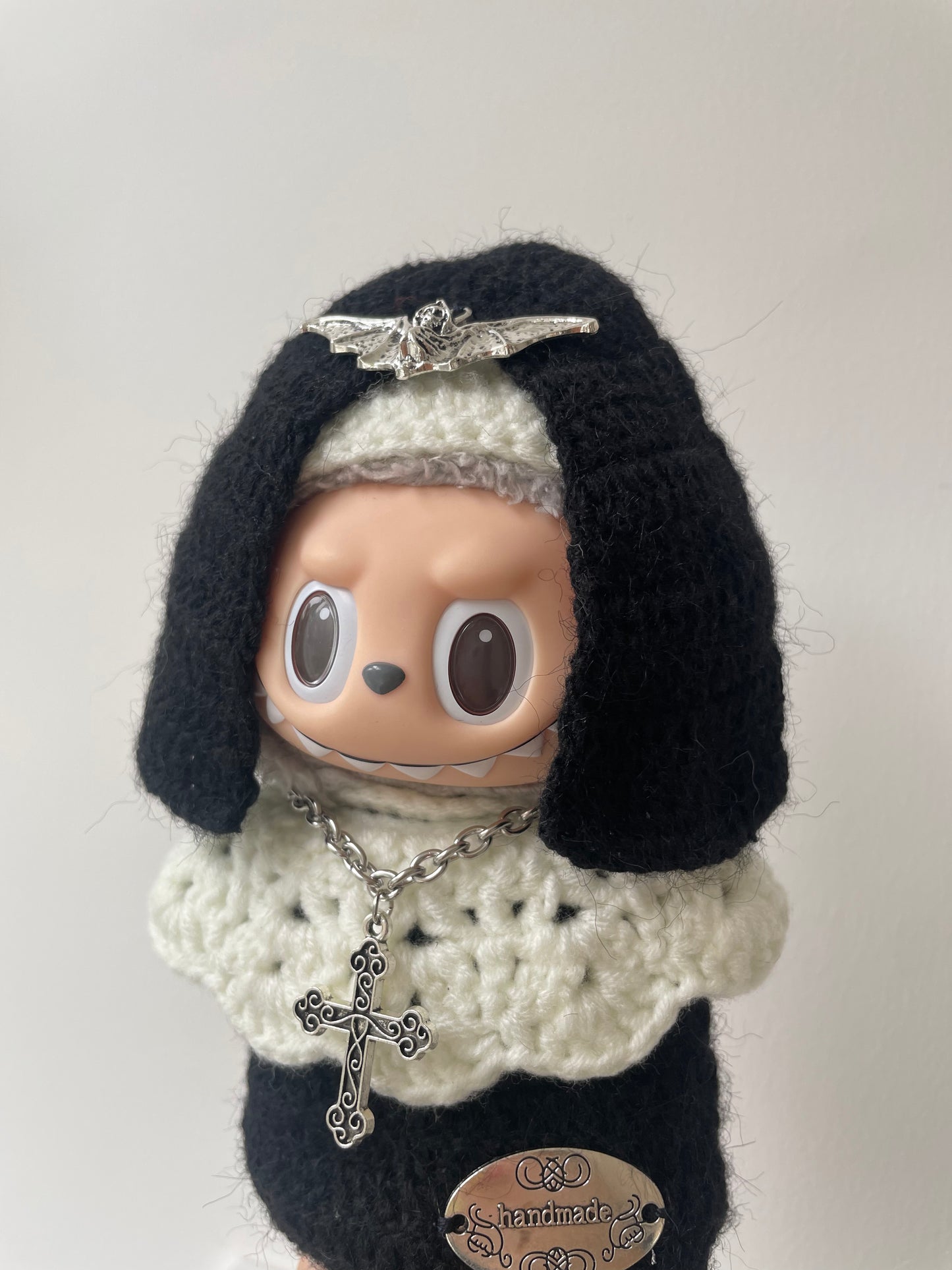 LABUBU Gothic Nun Doll Clothes – Handmade Crochet Set
