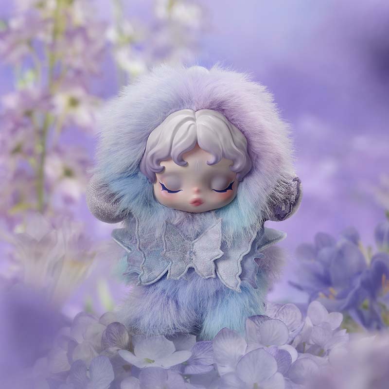 SKULLPANDA Light Weaving Garden Series Plush Doll Pendant