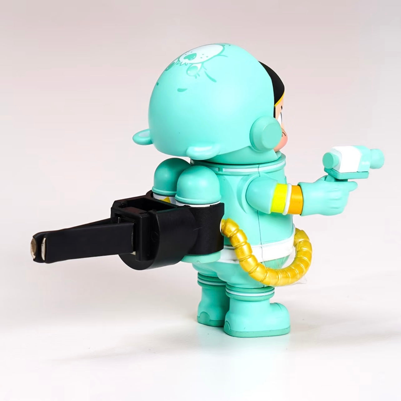 Mega Molly 100% Car Air Vent Aromatherapy Holder