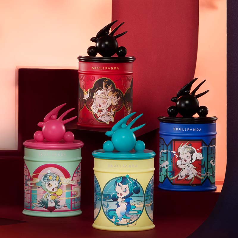 SKULLPANDA View from the Center Series - Scented Candle Blind Box