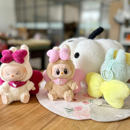 【Mystery Outfit 】One Random Doll Clothes for Labubu