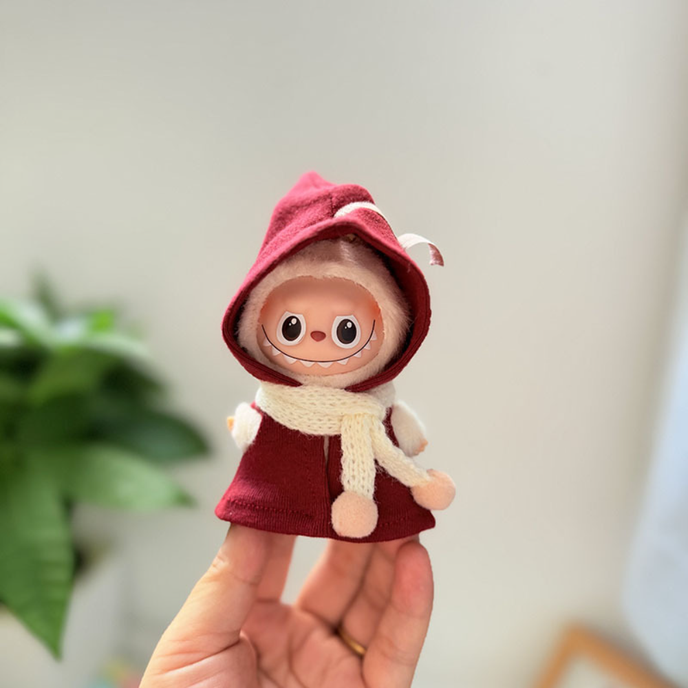 Labubu Mini 4.0 Christmas Cape | Reindeer Elf Cloak Outfit