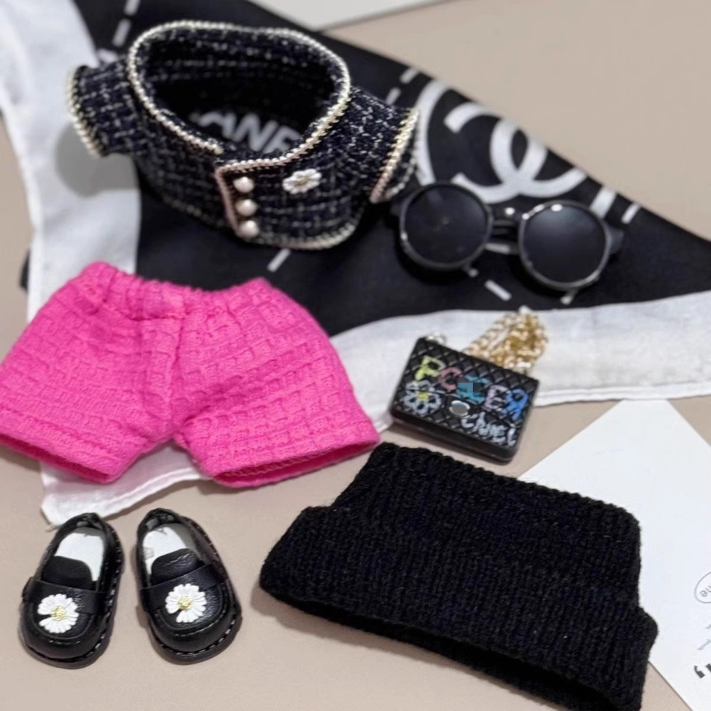 Labubu 17cm Outfit | K-Style Airport Look with Headscarf (GD Inspired)