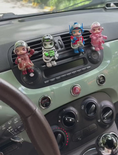 Mega Molly 100% Car Air Vent Aromatherapy Holder